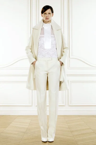 Look 15